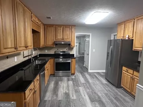 Kitchen - 107 Jefferson Pl, Lagrange, GA 30240 photo 1 of 5