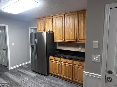 Kitchen - 107 Jefferson Pl, Lagrange, GA 30240 photo 2 of 5