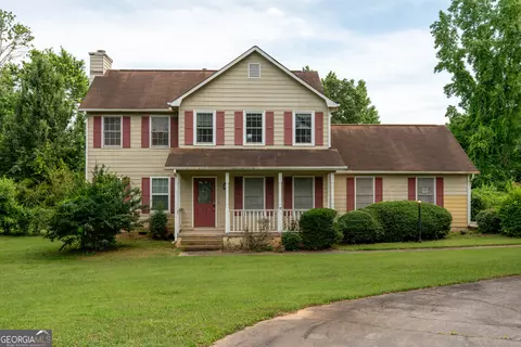 2763 Hunters Ct, Hampton, GA 30228