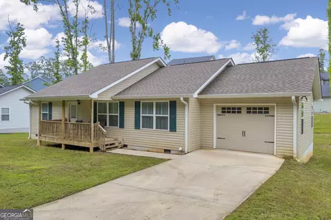 Exterior - 1861 Skyline Dr, Toccoa, GA 30577 photo 4 of 5