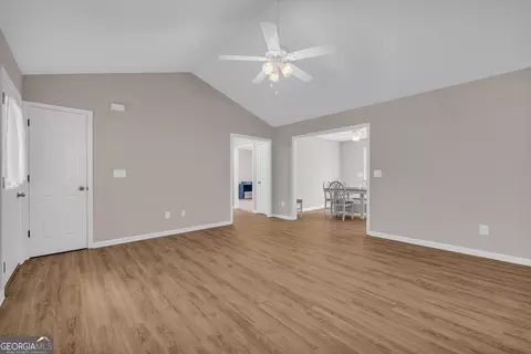 Living - 1861 Skyline Dr, Toccoa, GA 30577 photo 3 of 3