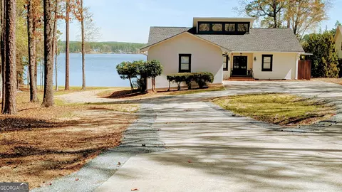211213 Lakecrest Dr NE, Milledgeville, GA 31061