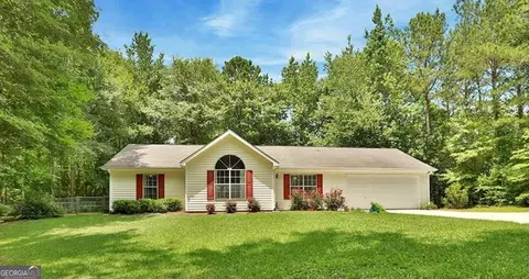 40 Moore Rd, Newnan, GA 30263