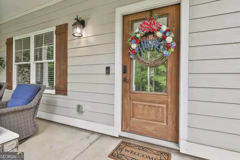 Entry Way - 110 Chimney Ct, Lagrange, GA 30240 photo 1 of 10