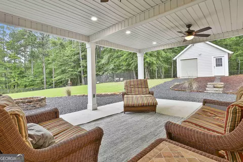 Exterior - 110 Chimney Ct, Lagrange, GA 30240 photo 8 of 15