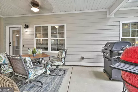 Exterior - 110 Chimney Ct, Lagrange, GA 30240 photo 9 of 15