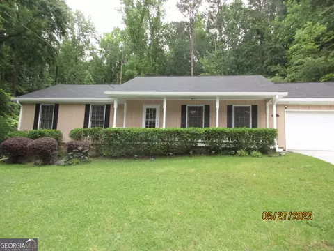 5848 Navarre Ct, Stone Mountain, GA 30087