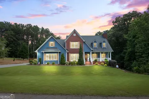 150 Surrey Chase Dr, Social Circle, GA 30025