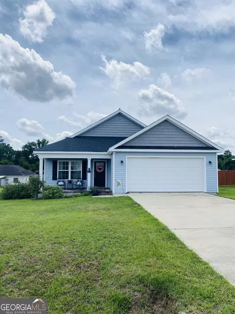 6024 Virginia Pine Ave, Statesboro, GA 30458