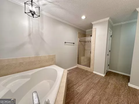 Bath - 101 Kenwood Dr, Lagrange, GA 30241 photo 6 of 8