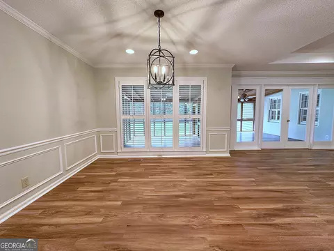 Dining - 101 Kenwood Dr, Lagrange, GA 30241 photo 1 of 2