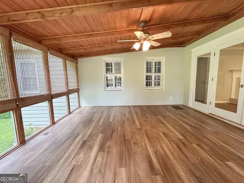 Exterior - 101 Kenwood Dr, Lagrange, GA 30241 photo 8 of 10