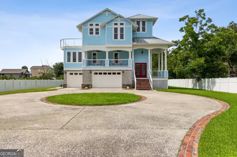 304 E Dillingham St, Saint Marys, GA 31558