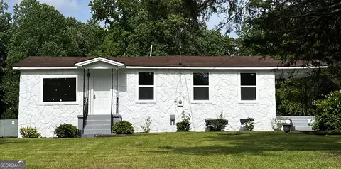 328 Whitaker Rd, Lagrange, GA 30240