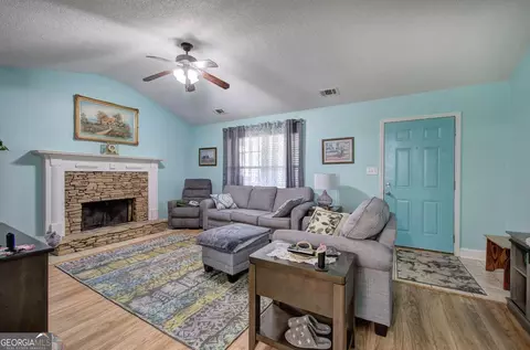 8 Trillium Trl NE, Rome, GA 30165