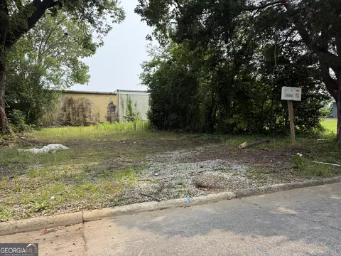218 W Central Ave, Griffin, GA 30223