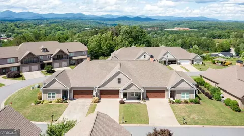 171 Village Dr, Dahlonega, GA 30533