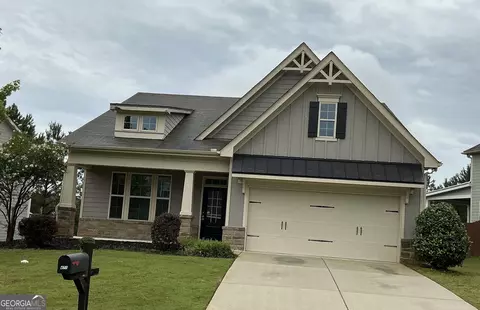 471 Lanier Ct, Hiram, GA 30141