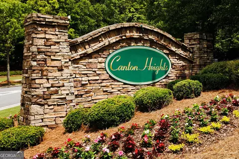 382 Winston Cir, Canton, GA 30114