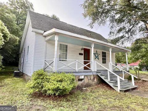180 N Poplar St, Athens, GA 30601