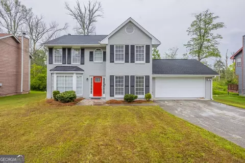 6590 Smoke Ridge Dr, Atlanta, GA 30349