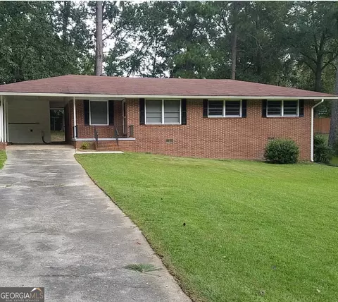 2935 Southshore Dr, Macon, GA 31204