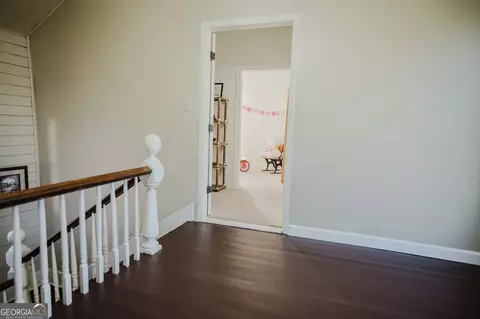 Entry Way - 428 Elm St, Barnesville, GA 30204 photo 14 of 16