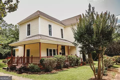 Exterior - 428 Elm St, Barnesville, GA 30204 photo 11 of 11