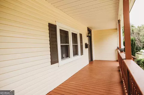Exterior - 428 Elm St, Barnesville, GA 30204 photo 5 of 11