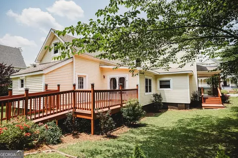 Exterior - 428 Elm St, Barnesville, GA 30204 photo 9 of 11