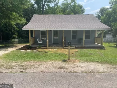 2102 53rd St, Valley, AL 36854