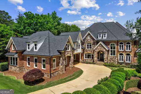 5322 Legends Dr, Braselton, GA 30517