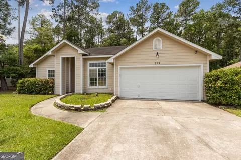 573 Henrietta St, Kingsland, GA 31548