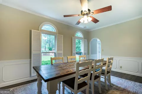 Dining - 3010 White Oak Ct, Lagrange, GA 30240 photo 2 of 2