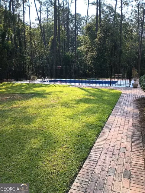 103 Sunset Dr, Statesboro, GA 30458