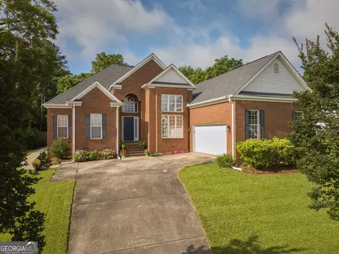 158 Sugarloaf Cir, Macon, GA 31204