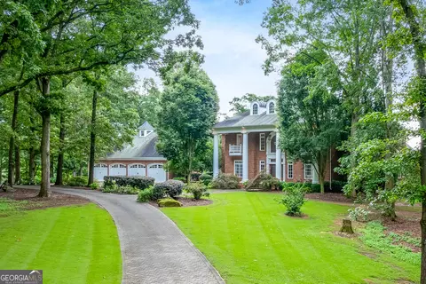 394 Wheeler Creek Rd, Maysville, GA 30558