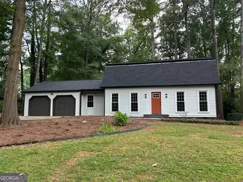 4617 Cedar Park Dr, Stone Mountain, GA 30083