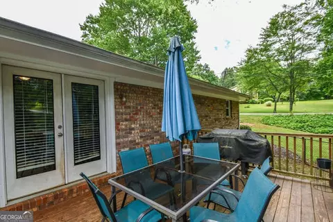 Exterior - 120 Chambers Ave, Cornelia, GA 30531 photo 5 of 9