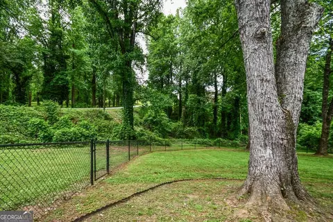 Exterior - 120 Chambers Ave, Cornelia, GA 30531 photo 8 of 9