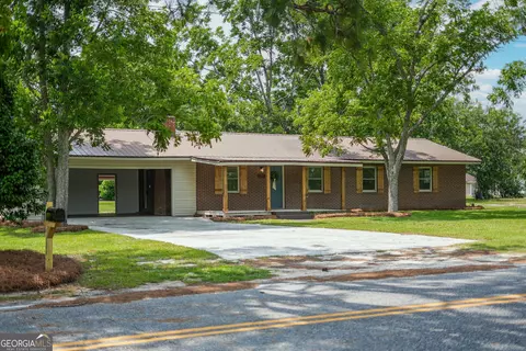 4124 West Rd, Blackshear, GA 31516
