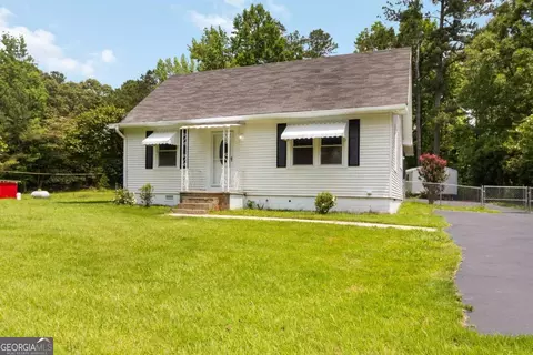 8185 Rivertown Rd, Fairburn, GA 30213