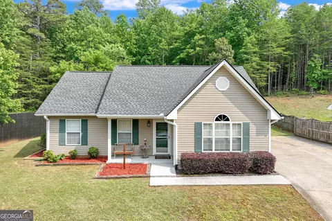 202 Chestnut Ave, Demorest, GA 30535