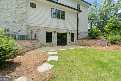 Exterior - 751 Bacon St, Madison, GA 30650 photo 14 of 16