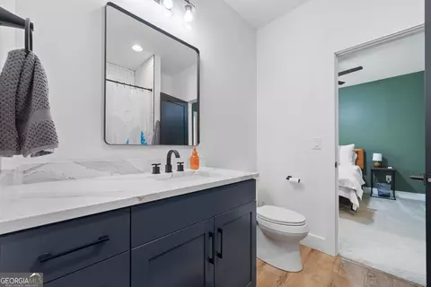 Bath - 751 Bacon St, Madison, GA 30650 photo 4 of 8