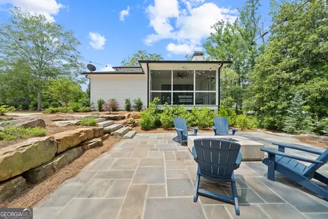 Exterior - 751 Bacon St, Madison, GA 30650 photo 6 of 16