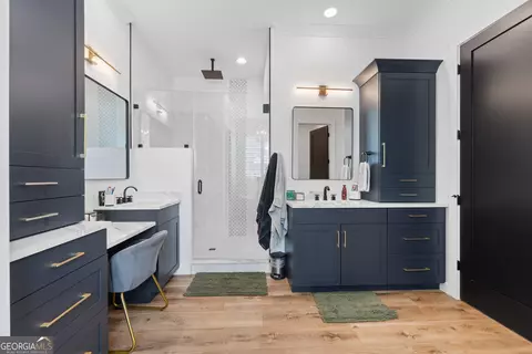 Bath - 751 Bacon St, Madison, GA 30650 photo 1 of 8