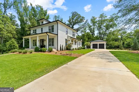 Exterior - 751 Bacon St, Madison, GA 30650 photo 4 of 16