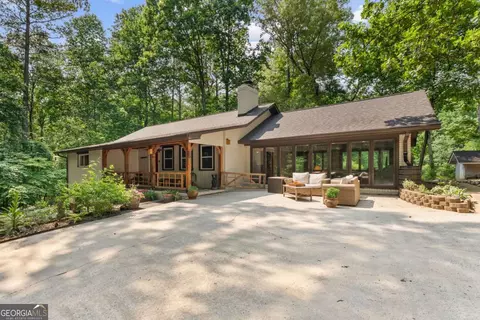 4025 Demooney Rd, Atlanta, GA 30349