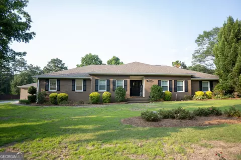 424 Wexford Cir, Bonaire, GA 31005